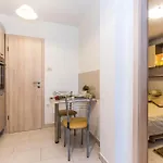 1 Bedroom Gorgeous In Rijeka