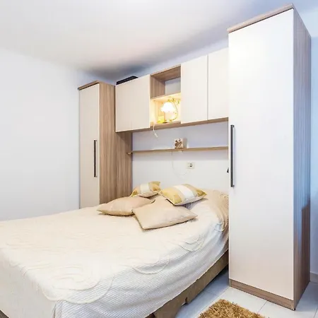 1 Bedroom Gorgeous In Appartamento *