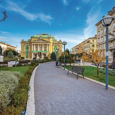 Apartment 1 Bedroom Gorgeous In Rijeka