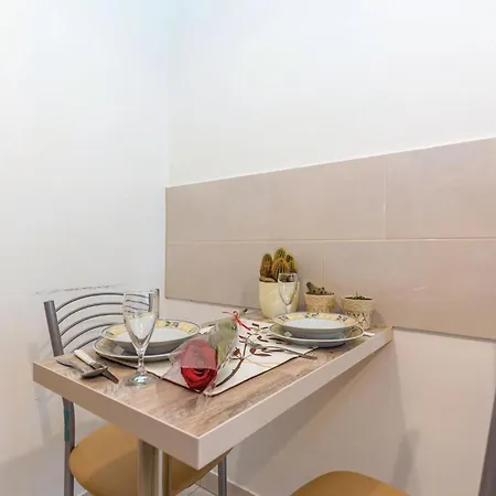 1 Bedroom Gorgeous In