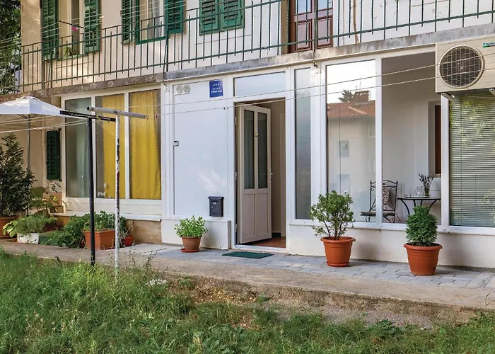 1 Bedroom Gorgeous In * Rijeka