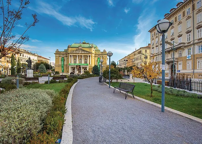 Apartament 1 Bedroom Gorgeous In Rijeka